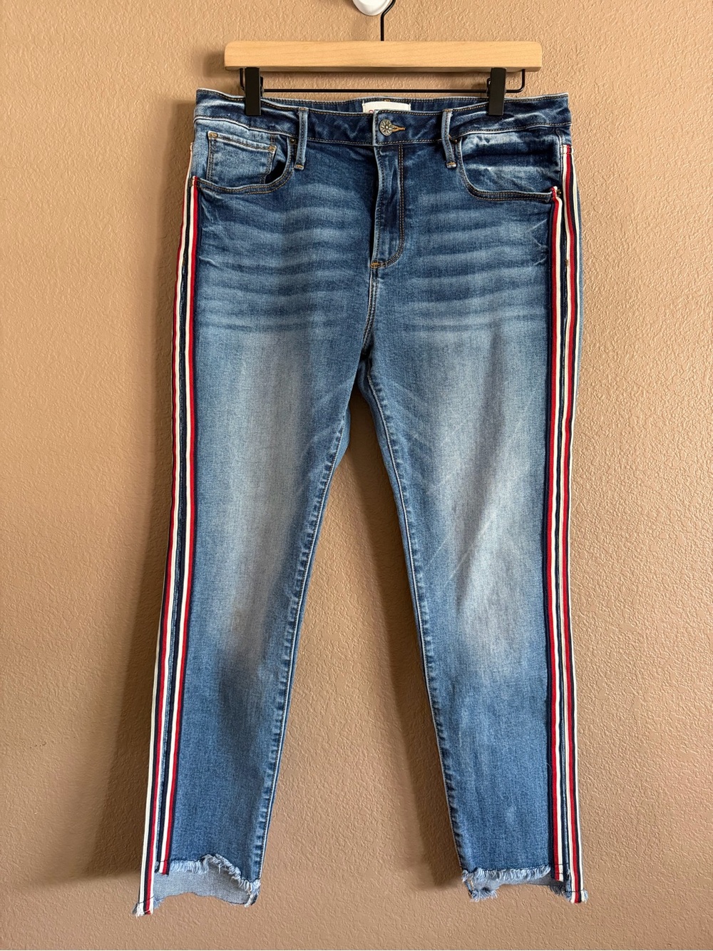 DRIFTWOOD Denim Cropped Jeans with Red, White & Navy Side Stripes Size 32